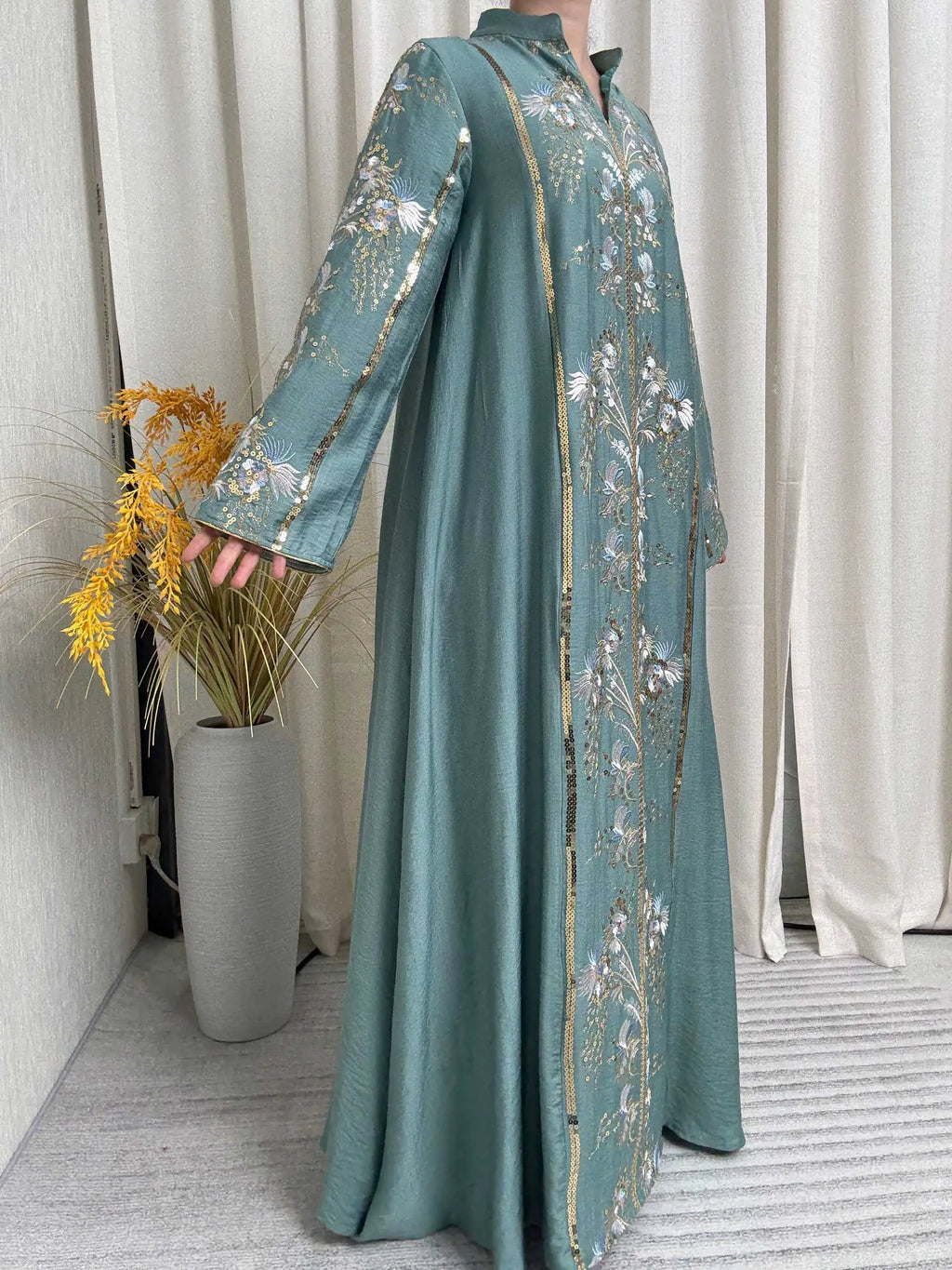 2025 Teal Muslim Abaya with Stand Collar and Exquisite Floral Embroidery Ideal for Islamic Festivities and Ramadan Celebrations