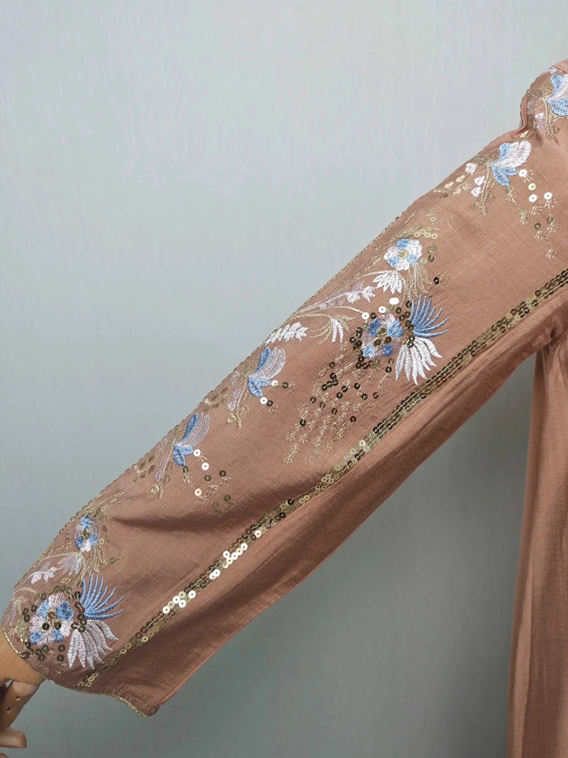 2025 Teal Muslim Abaya with Stand Collar and Exquisite Floral Embroidery Ideal for Islamic Festivities and Ramadan Celebrations