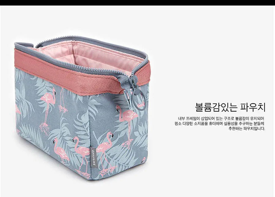 New Fashion Cosmetic Bag Women Waterproof Flamingo Makeup Bags Travel Organizer Toiletry Kits Portable Makeup Bags Beautician