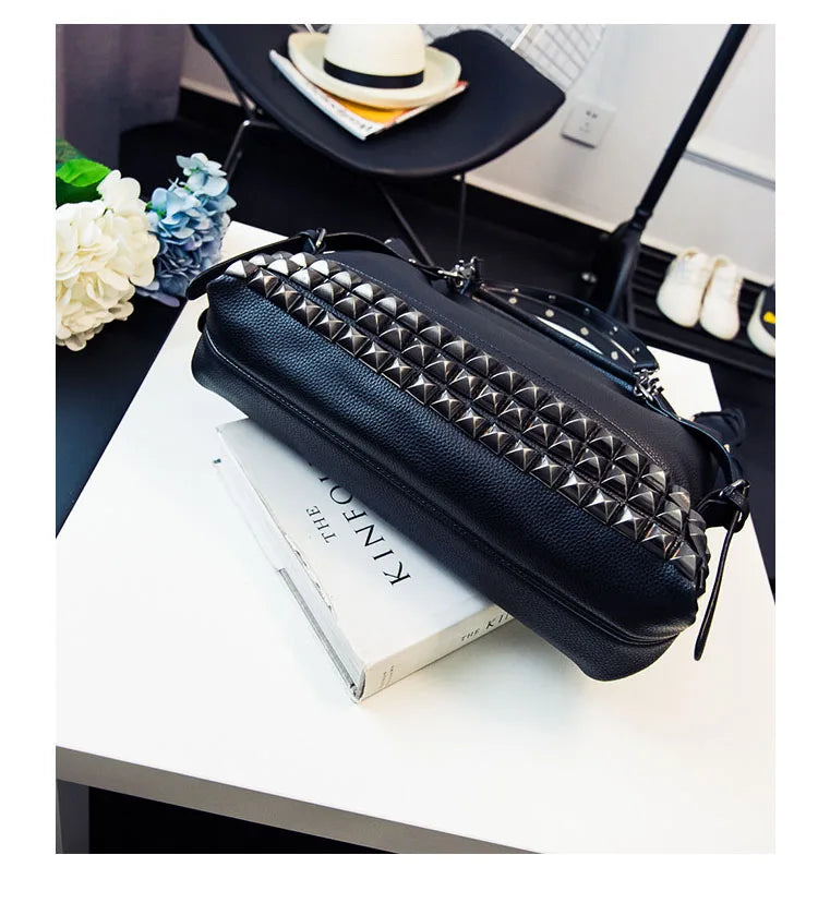Luxury Pu Leather Handbags Shoulder Bags High Quality Ladies Big Shoulder Messenger Bags Fashion Female Rivet Tote Travel Bag