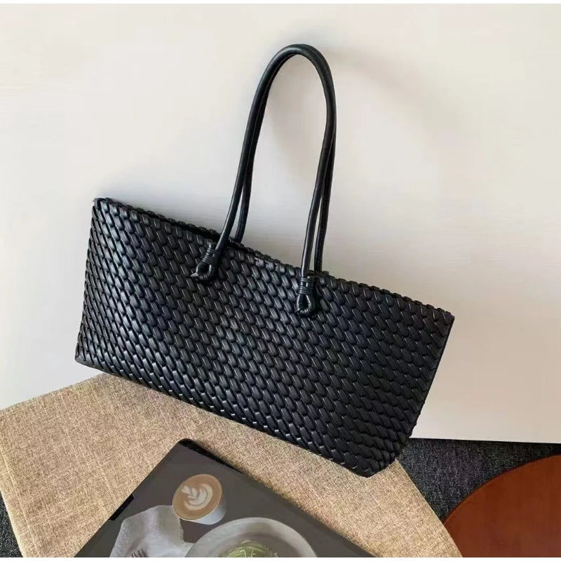 Luxury Top Handle Tote Bag Elongated Exquisite Woven Shopping Bag Magnetic Closure Pocket Shoulder Bag Designer Horizontal Purse