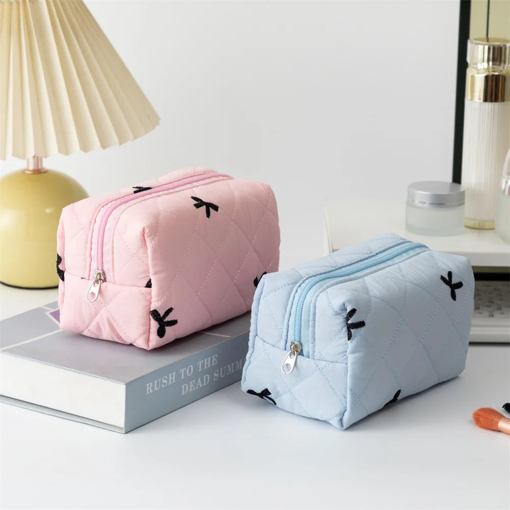 Makeup Bag for Women Embroidered Bowknot Travel Cosmetic Bags Large Capacity Toiletry Storage Bag Portable Makeup Pouch