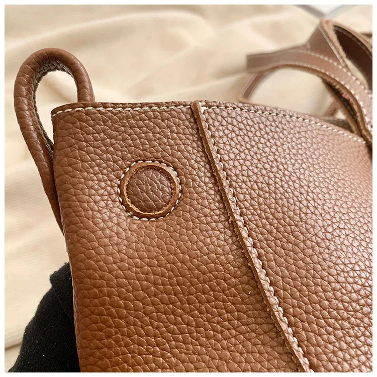 New Handheld Tote Bag Large Capacity Fashionable Women's Bag Premium Single Shoulder Underarm Bag Trousses De L’épaule