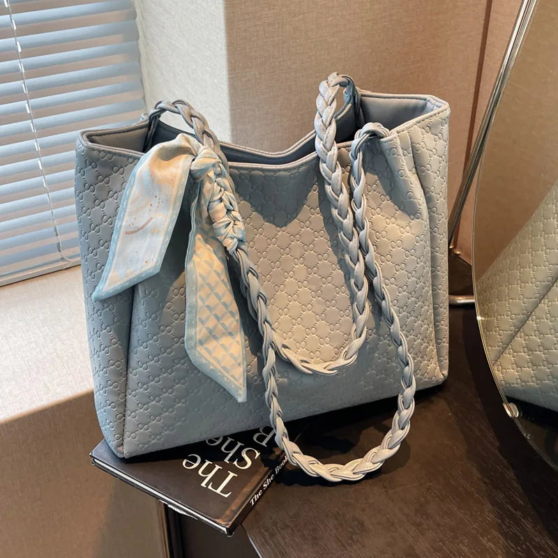 Fashion Tote Bag for Women Large Capacity Shoulder Purse Designer Handbag Simple Style Casual Office Commute Daily Use