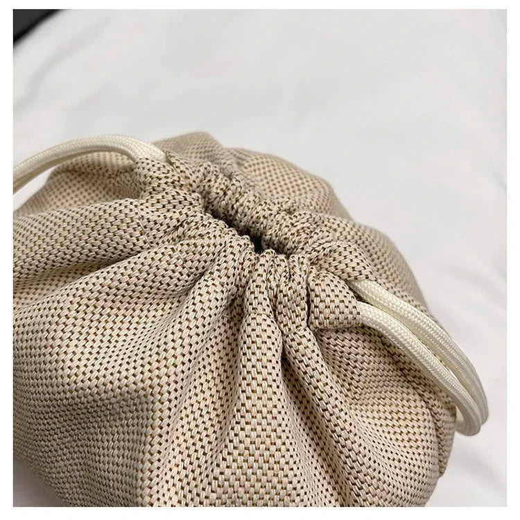 2025 Summer New! Light - Luxury Women's Bucket Bag - High - End Niche Design, Stylish Shoulder Messenger for All Occasions