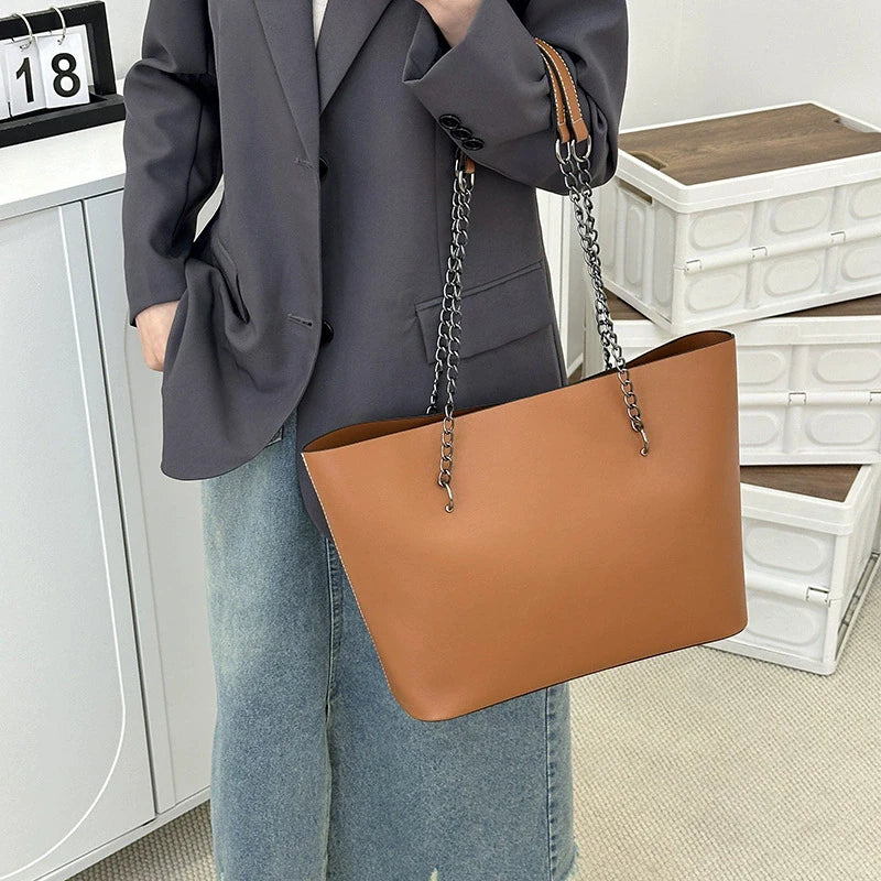 Luxury PU Leather Tote Bag For Women New Chains Shoulder Bag Large Capacity Handbag Travel Female Handle Bag bolso