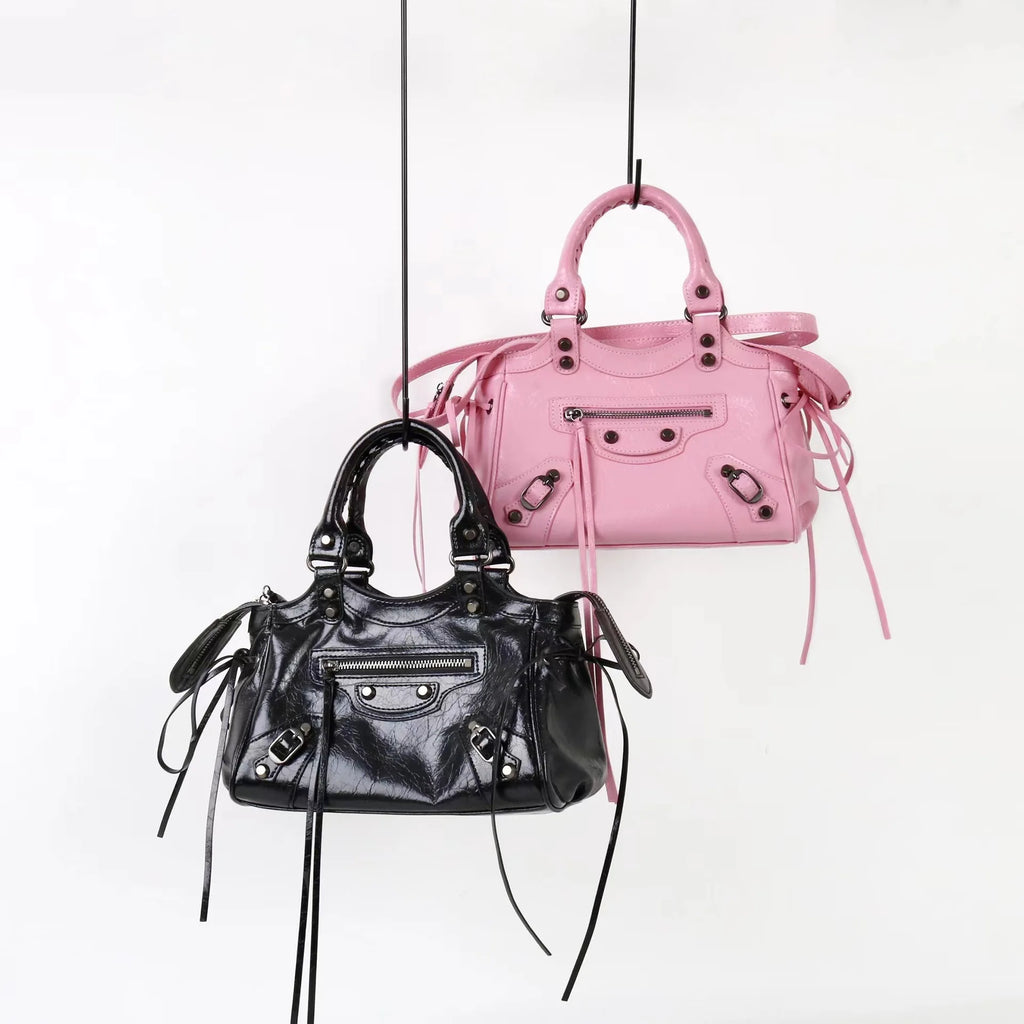 Postman's Bag Single-Shoulder Crossbody Commuter Leather Women's Chain Soft Square Bag Large Capacity Versatile Everyday