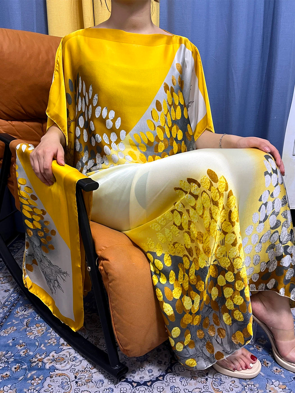 Muslim Silk Abayas For Women 2023 Fashion Print Islam Turkey Loose Elegant Femme Robe African Summer Ice Clothes With Headscarf