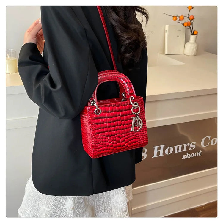 Women's Princess Diana - Style Glossy Crocodile Shoulder Bag - High - End,Versatile Messenger for On - the - Go luxury designer