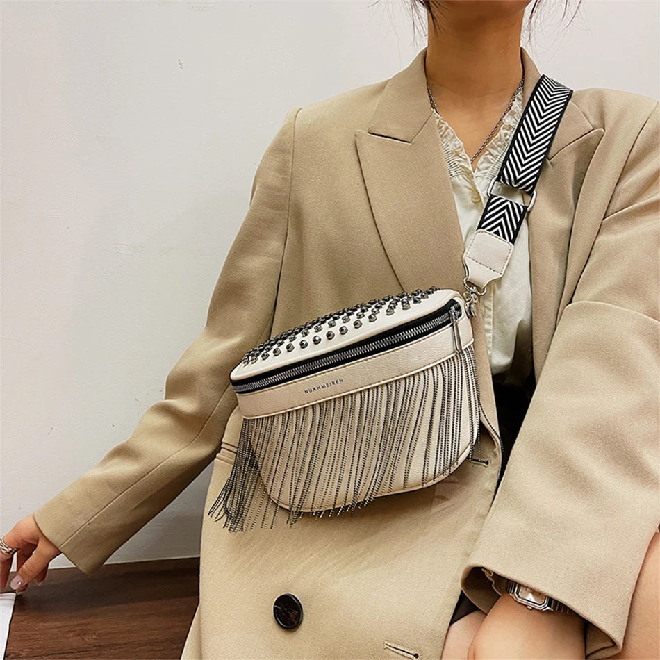 Luxury Woman Chest Bag Fashion Tassel Leather Large Capacity Crossbody Sling Bag Women Waist Bag Casual Rivet Design Travel Sac