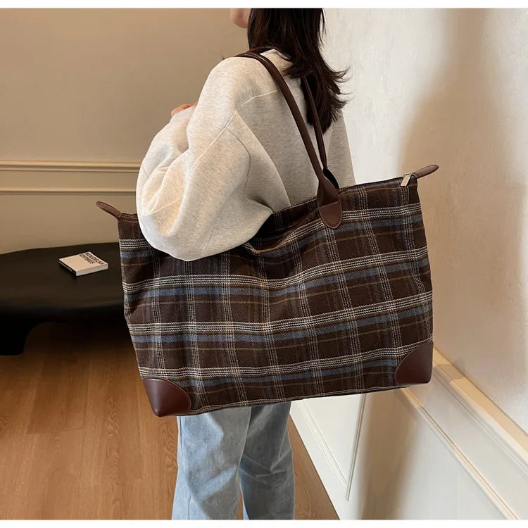 Travel Duffle Bags Weekender Sports Tote Gym Overnight Bags for Women with Toiletry Waterproof Personal Item Travel Carry on Bag