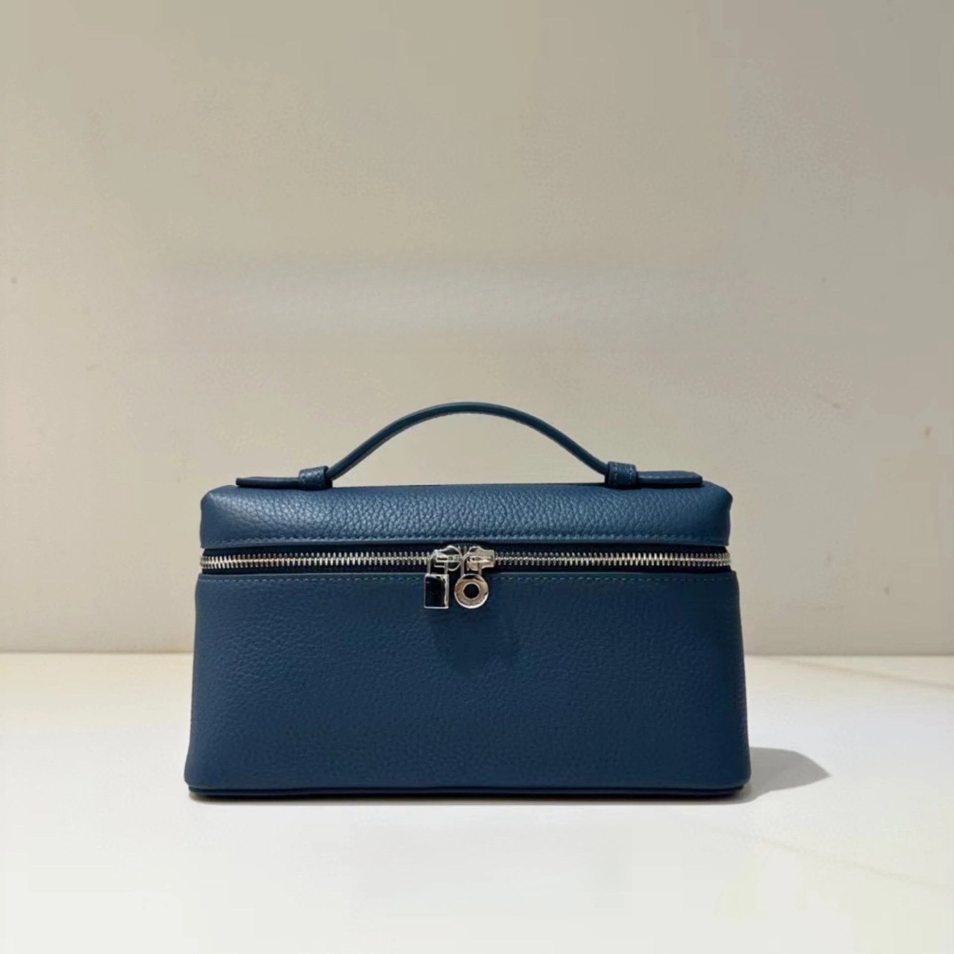 Luxury Handmade Leather Crossbody Bag Women's Chic Shoulder Box Purse Lunch Tote Celebrity Inspired