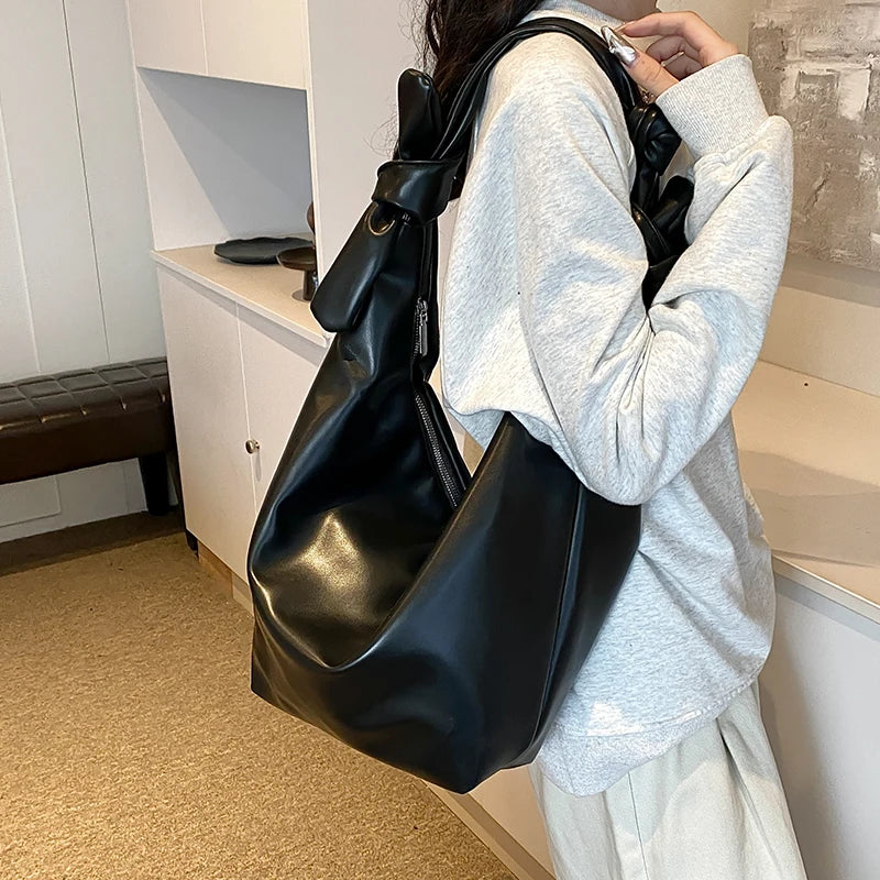 Leisure soft large-capacity bag female 2024 new fashion work shoulder bag college students relax tote bag