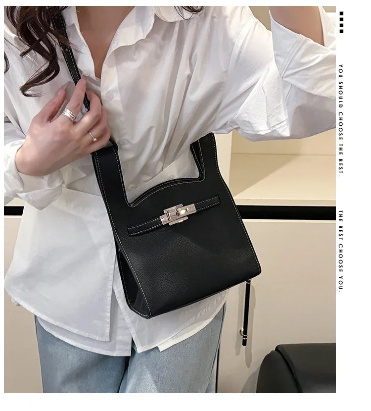 Luxury PU Leather Shoulder Bag, Fashionable Design Handbag, Women's Portable Wallet, Women's Chain Strap Crossbody Bag