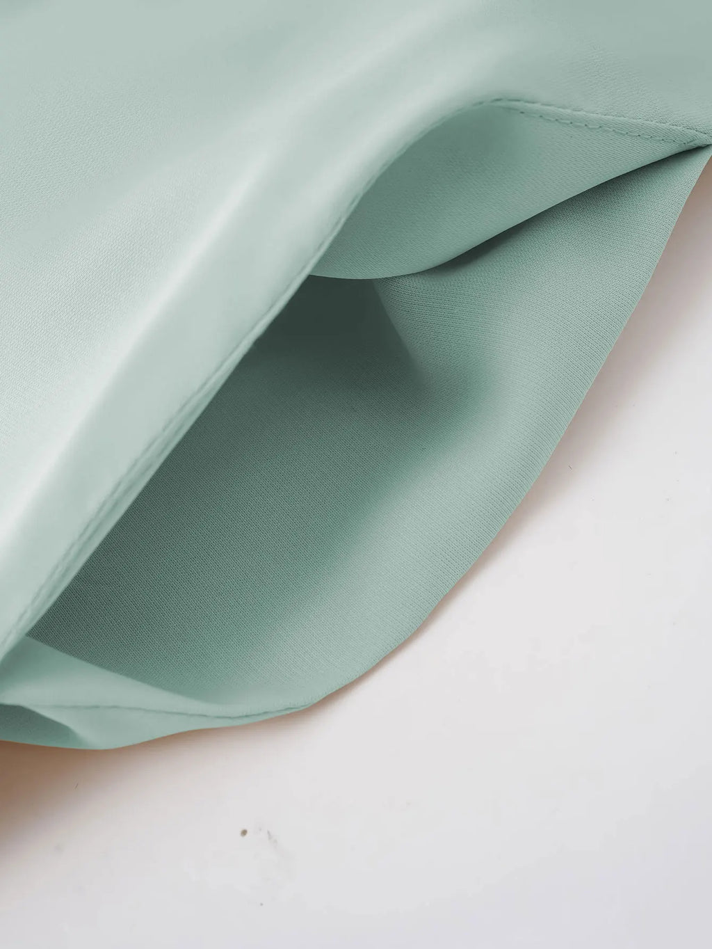 Dubai Elegant  Purple Abaya for Muslim Women - Intricately Crafted with Multicolored Embroidery Piece in Islamic Modest Fashion