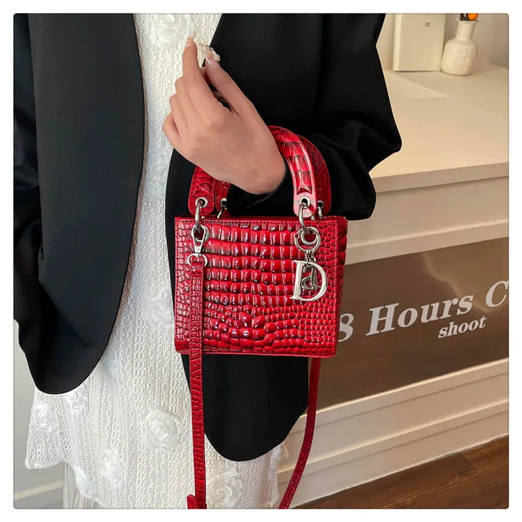 Women's Princess Diana - Style Glossy Crocodile Shoulder Bag - High - End,Versatile Messenger for On - the - Go luxury designer