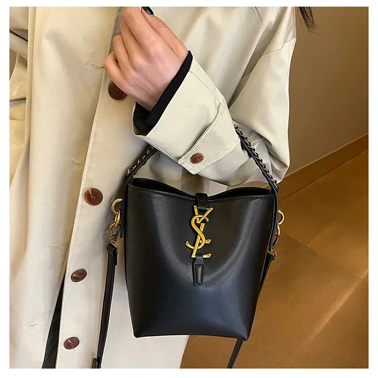 2025 Summer New! Light - Luxury Women's Bucket Bag - High - End Niche Design, Stylish Shoulder Messenger for All Occasions