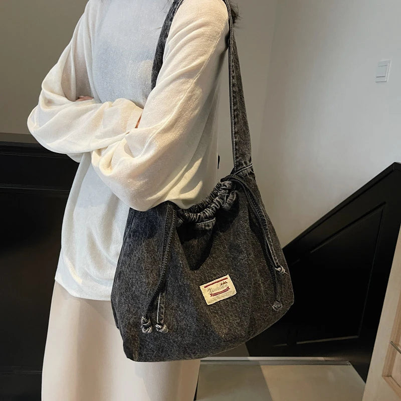New denim dumpling bag, women's crossbody bag, simple and versatile small shoulder bag for class commuting