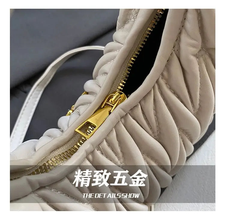 Luxury Ladies Shoulder Bag Made Of Premium Leather Boasting Paris Style And Casual Vintage Trendy Look