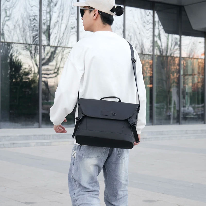 Fashion trend simple atmosphere high-density waterproof fabric casual business men's shoulder handbag crossbody bag masculinity
