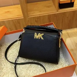 Paris Retro Chain Strap Crossbody Bag For Women Premium Leather Zipper Shoulder Bag Elegant Design Small Square Bag