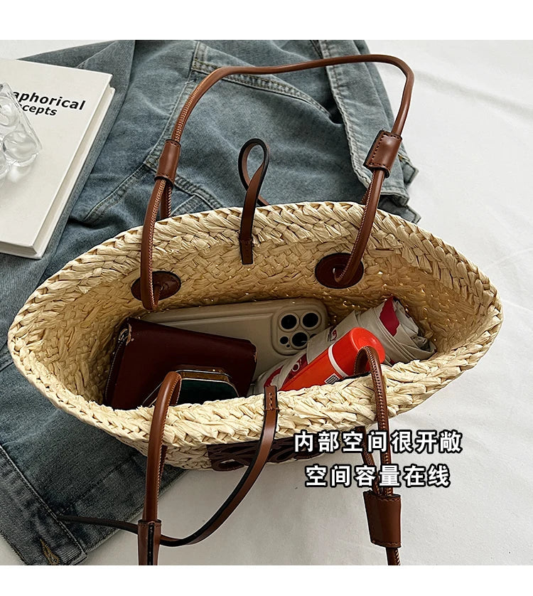 Luxury Simple Classic Clutch Bag Mini For Women With Solid Color Fashion Design And Best Superstar Show Appeal