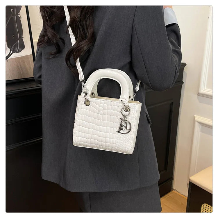 Women's Princess Diana - Style Glossy Crocodile Shoulder Bag - High - End,Versatile Messenger for On - the - Go luxury designer