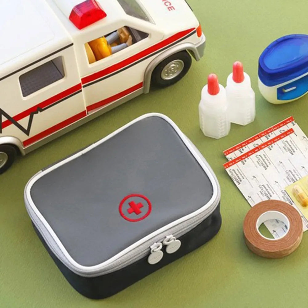 Mini Outdoor First Aid Kit Bag Travel Portable Medicine Package Emergency Kit Bags Medicine Storage Bag Small Organizer