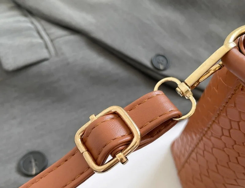 Luxury Women's Tote Bag, Chic V Shaped Stylish Pu Leather Bucket Bag, Top Cover Handbag Women Shoulder Crossbody Bags for Woman