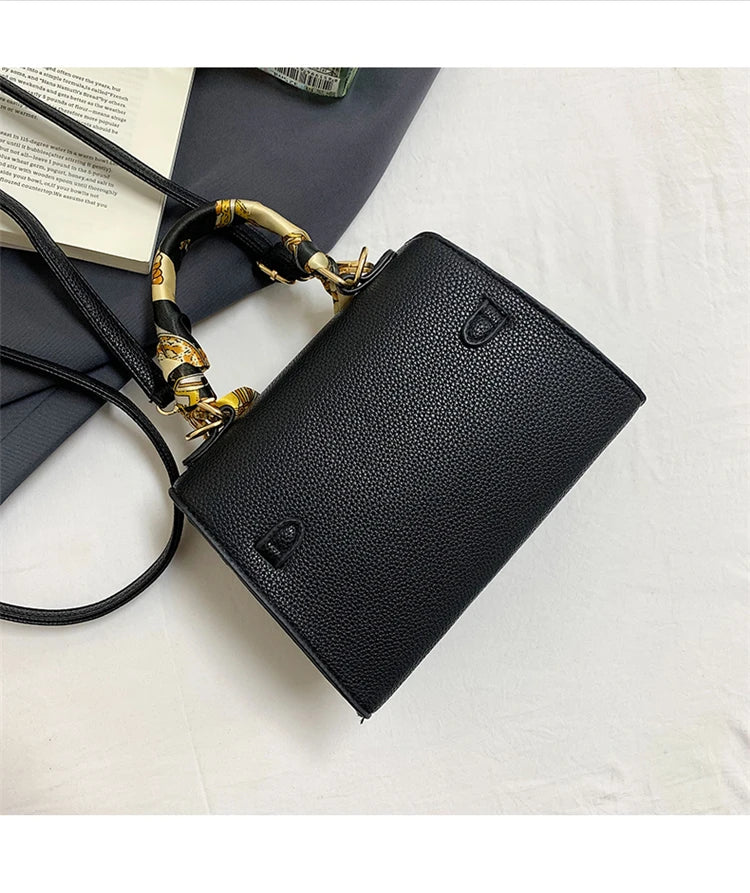 Vintage Inspired Leather Handbag For Women Bohemian Crossbody Shoulder Bag With Fringe Details Ladies Casual Fashion Purse