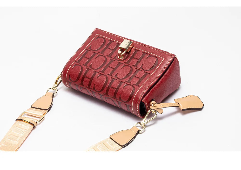 Fashionable Classic Light Luxury Letter PU Material Crossbody Bag Design Exquisite Craftsmanship Women's New Shoulder Bag