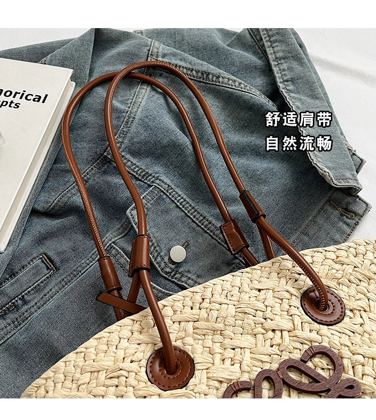 Luxury Simple Classic Clutch Bag Mini For Women With Solid Color Fashion Design And Best Superstar Show Appeal