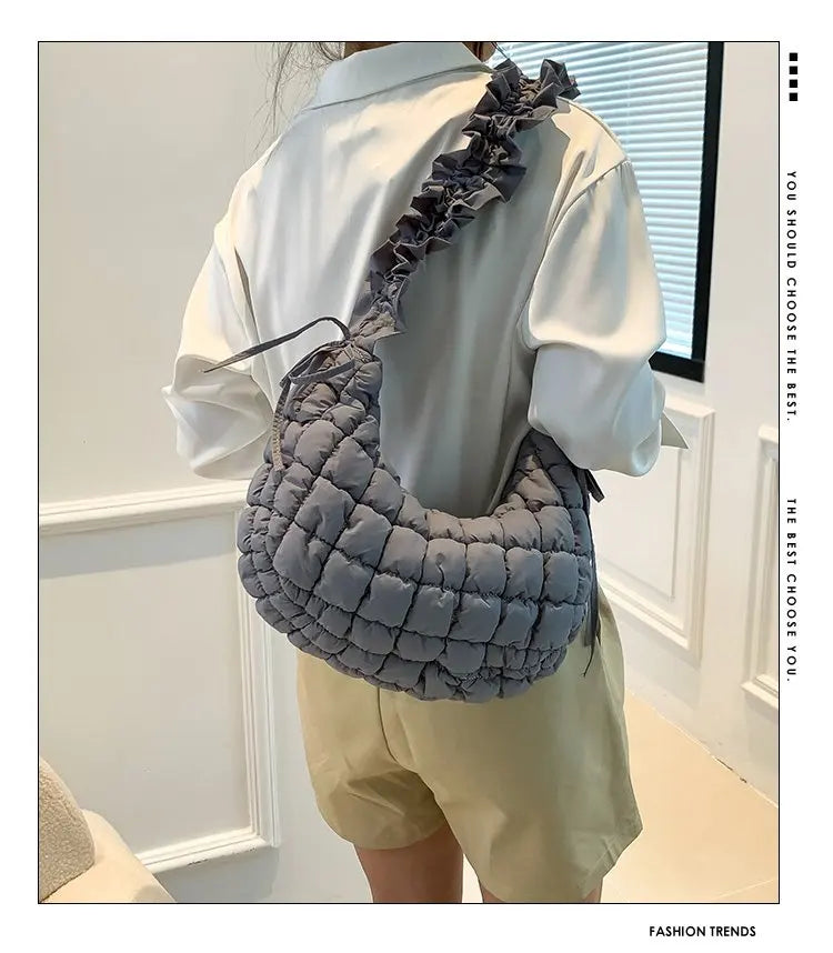 Luxury Brand Women's Handbag In Classic Elegant Leather By Famous Designer For Fashionable Ladies Must-Buy