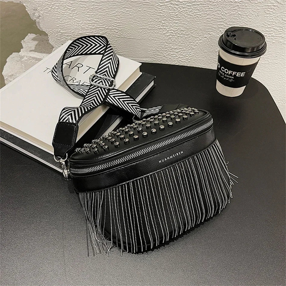 Luxury Woman Chest Bag Fashion Tassel Leather Large Capacity Crossbody Sling Bag Women Waist Bag Casual Rivet Design Travel Sac