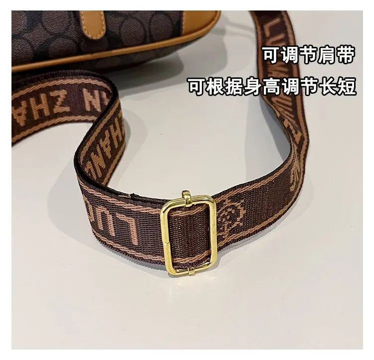 The Crossbody Bag Is A High-end, Retro, Versatile, Simple and Light Luxury Small Square Bag, A Lady's Hand-held Shoulder Bag