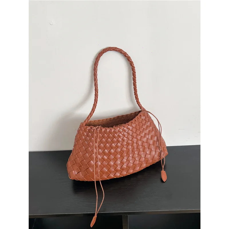 Hand woven armpit bag, women's new high-end and versatile retro handbag, single shoulder mother bag