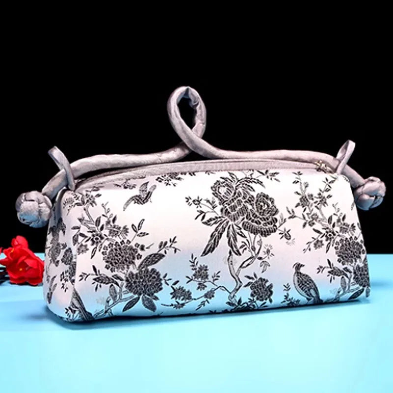 Luxury Silk Embroidered Women Bag 2025 New Fashion Matching Bride Women Handbag Evening Bag Shoulder Bag