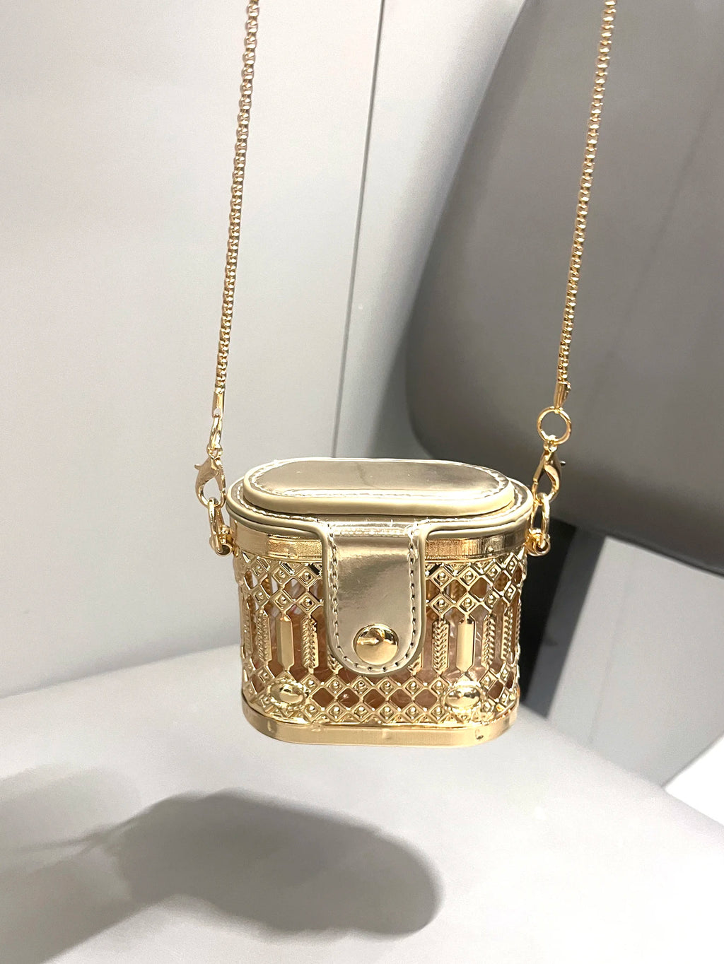 Golden luxury Designer mini small shoulder bags Evening bag Purses and handbag funny metal shape Clutch purse Party Wedding