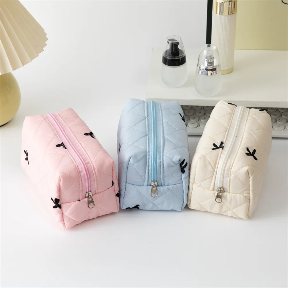 Makeup Bag for Women Embroidered Bowknot Travel Cosmetic Bags Large Capacity Toiletry Storage Bag Portable Makeup Pouch