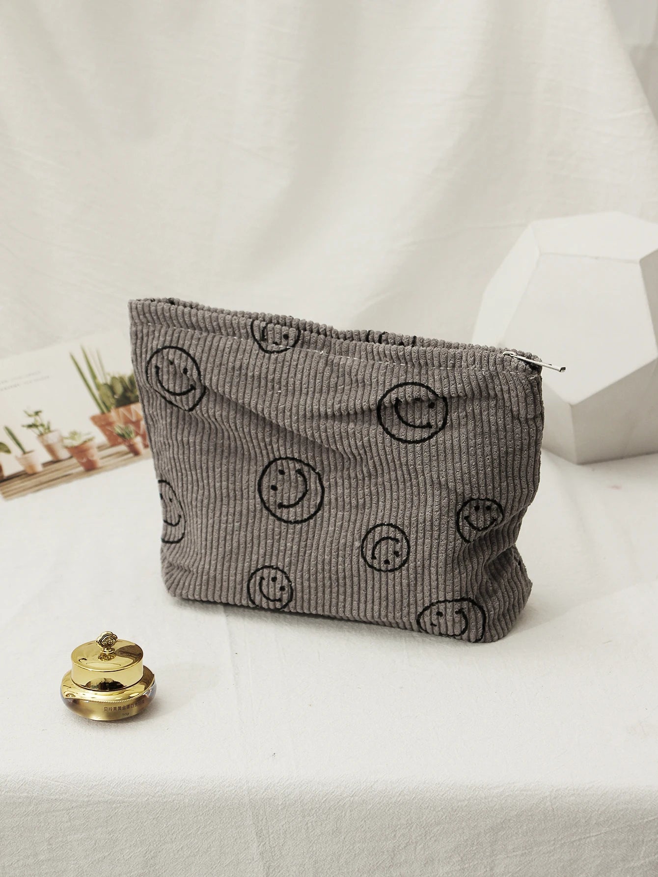 Makeup Bag For Women - Corduroy Cosmetic Bags Aesthetic Design Ladies Tote Bag, Cute Smiley Face Makeup Organizer with Zipper