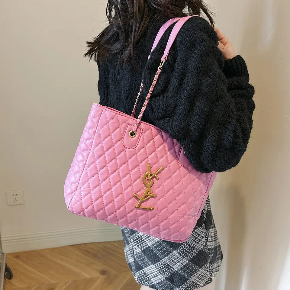 Fashionable Ladies Shoulder Bag, Designer Leather Tote Bag For Women, Elegant Crossbody Bag Must Have Item