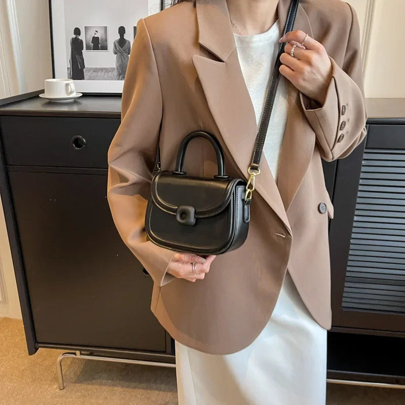 Luxury Women's Multi-functional Small Messenger Bag,high-end Texture Fashionable Square Handbag Trendy Handheld and One Shoulder