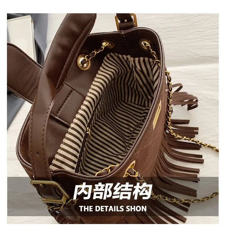 High-End Women's Shoulder Bag Made Of Premium Leather With Trendy Design And Paris Vintage Style