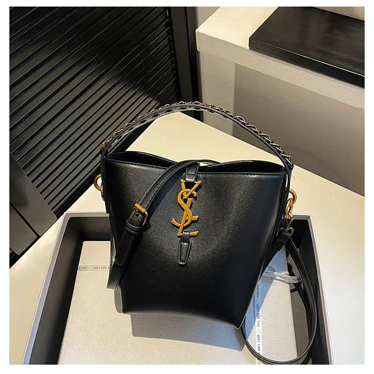 2025 Summer New! Light - Luxury Women's Bucket Bag - High - End Niche Design, Stylish Shoulder Messenger for All Occasions