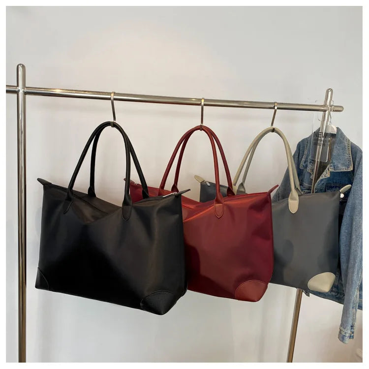 Portable Large Duffel Bag for Travel Lightweight Yet Durable Nylon Sport Tote Gym Bag Shoulder Weekender Overnight Bag for Women