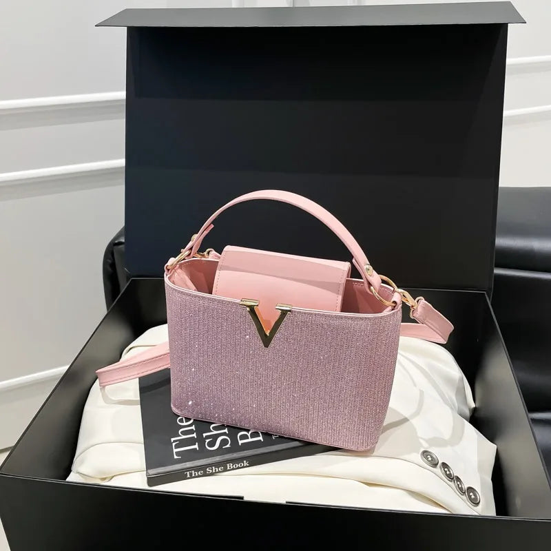 Women's Messenger Bag In High-Quality Leather Featuring Classic Elegant Design From Luxury Brand Popular Choice