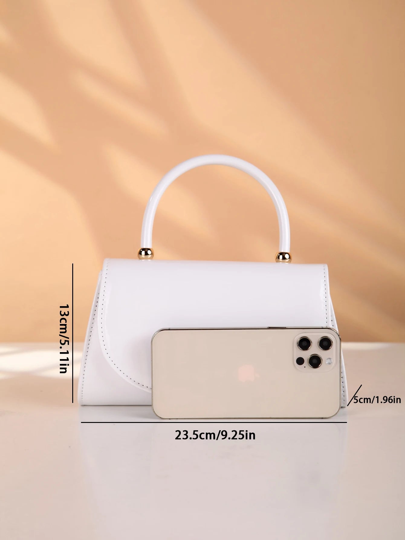 Fashion solid color mirrored handbags, evening bags, elegant and charming women's business party bags, the best gift for women.