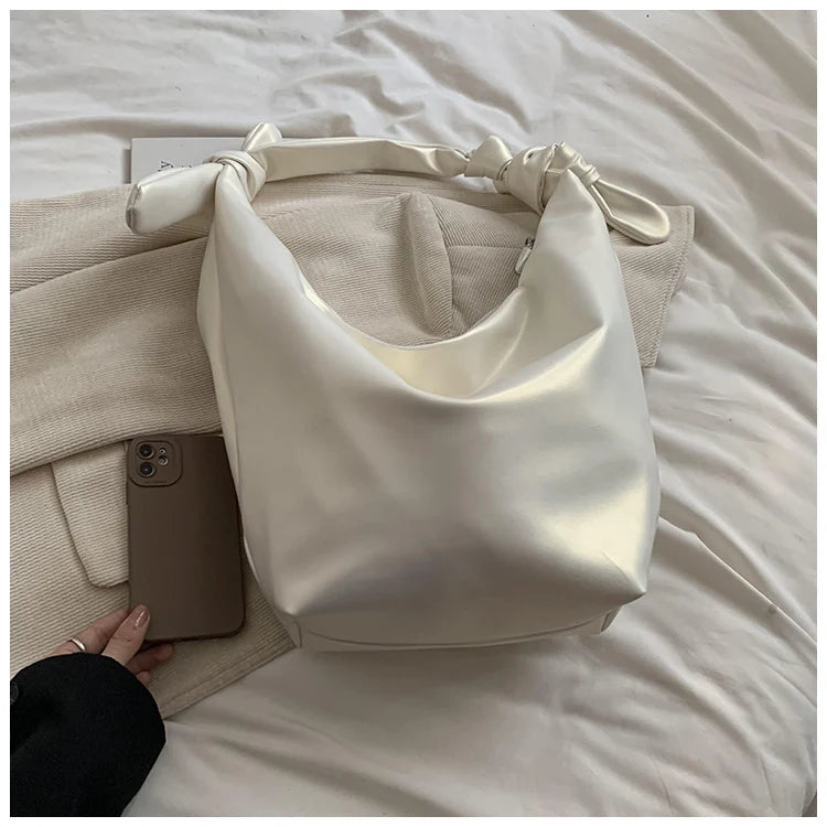 Leisure soft large-capacity bag female 2024 new fashion work shoulder bag college students relax tote bag