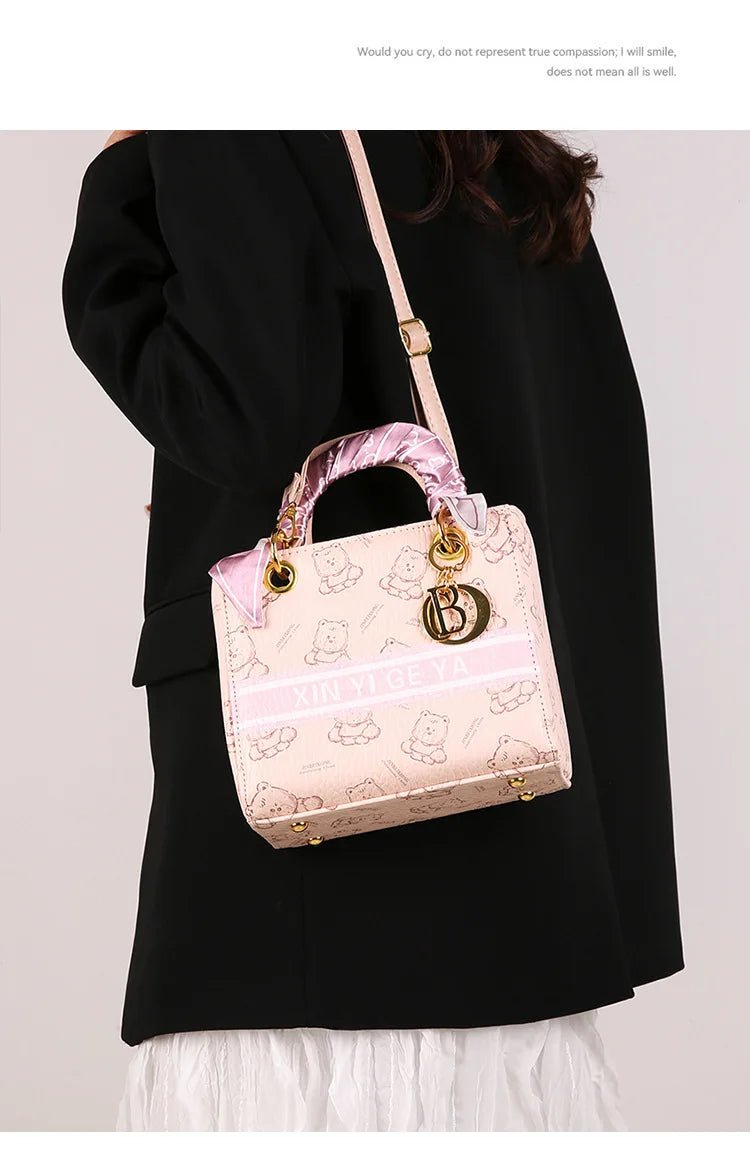 Luxury Bear Print Tote Bag for Women 2025, French Inspired Bucket Shoulder Purse, High Quality PU Leather Crossbody Bag