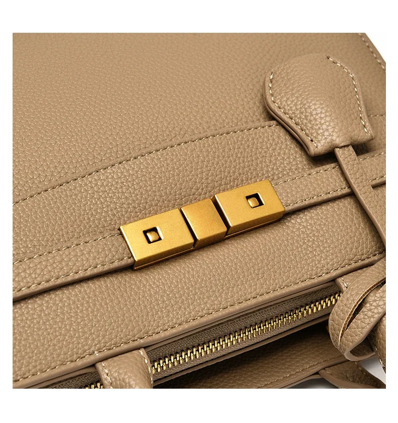 Classic Elegant Ladies Shoulder Bag From Luxury Brand In Premium Leather Famous Designer Popular Messenger